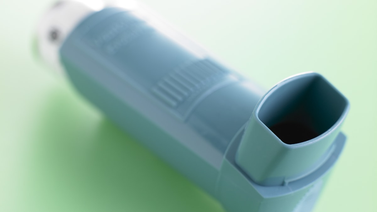 Close up of an inhaler.