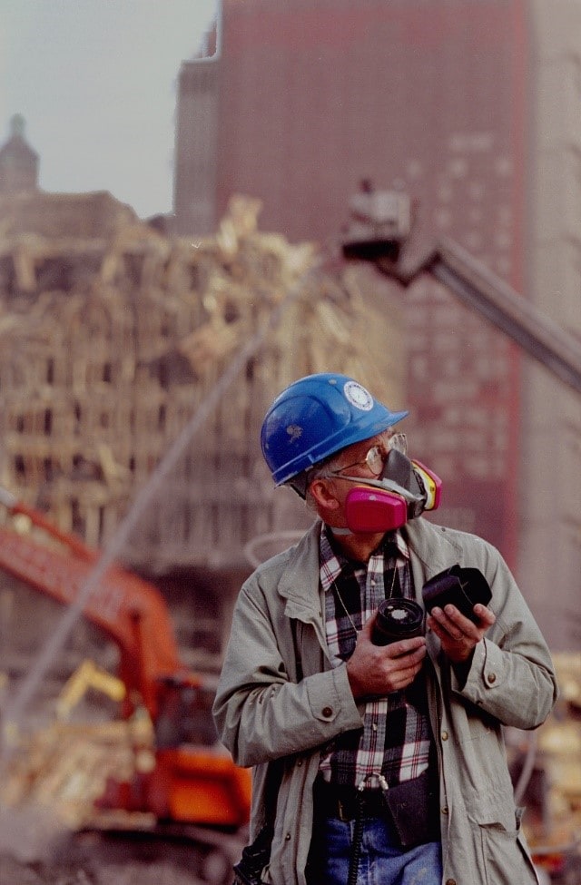 Portrait of photographer Earl Dotter.